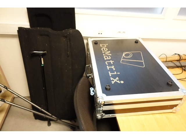 Volledige inhoud bureauruimte - afbeelding 11 van  17