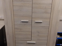 Volledige inhoud bureauruimte - afbeelding 17 van  17