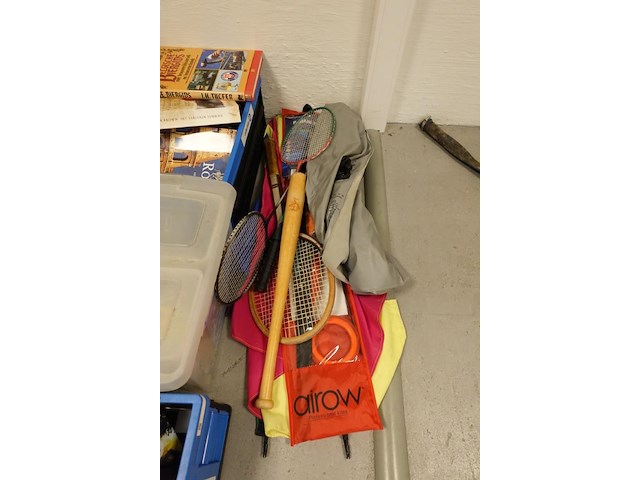 Volledige inhoud bureauruimte - afbeelding 14 van  14