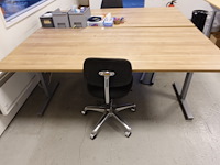 Volledige inhoud bureauruimte - afbeelding 3 van  13