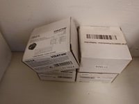 Volledige inhoud bureauruimte - afbeelding 11 van  13