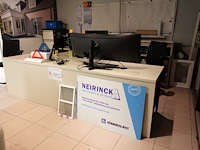 Volledige inhoud bureaus - afbeelding 1 van  28