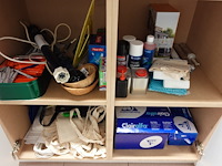 Volledige inhoud bureaus - afbeelding 21 van  28