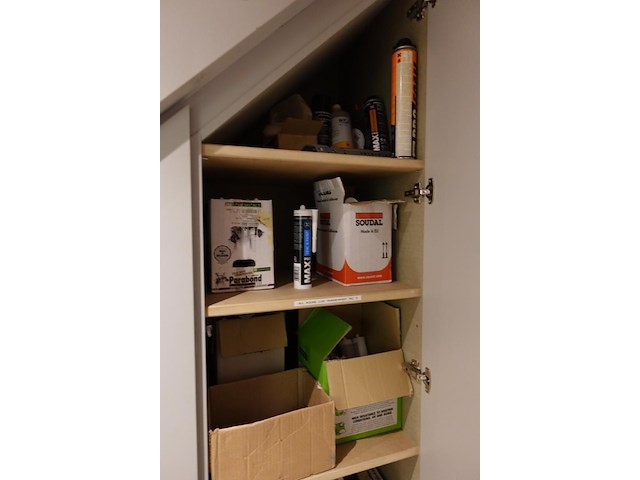 Volledige inhoud diverse ruimtes - afbeelding 8 van  21