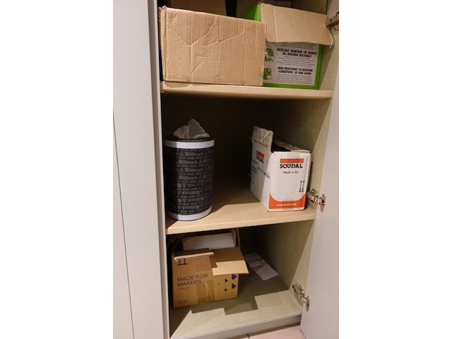 Volledige inhoud diverse ruimtes - afbeelding 9 van  21