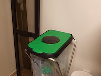 Volledige inhoud diverse ruimtes - afbeelding 18 van  21