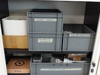 Volledige inhoud dossierkasten - afbeelding 7 van  8