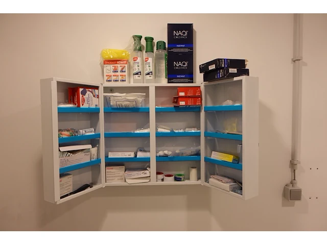 Volledige inhoud ehbo post - afbeelding 3 van  3