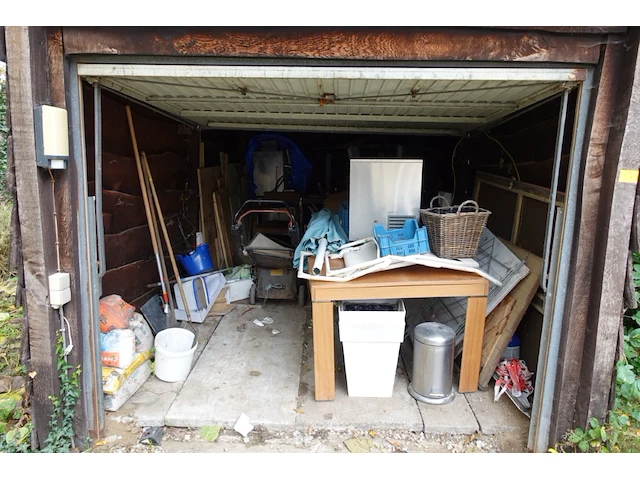 Volledige inhoud garage - afbeelding 1 van  21