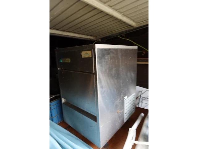 Volledige inhoud garage - afbeelding 17 van  21