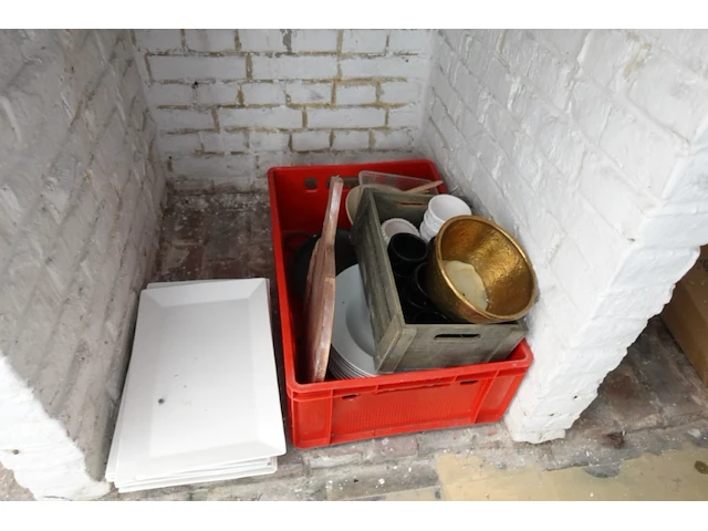 Volledige inhoud kamer - afbeelding 5 van  23