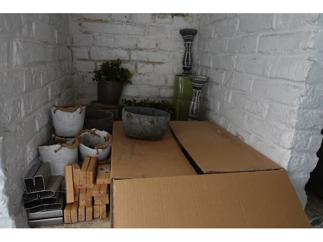 Volledige inhoud kamer - afbeelding 6 van  23