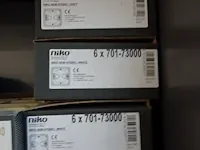Volledige inhoud kast - afbeelding 3 van  7