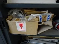 Volledige inhoud kast - afbeelding 5 van  5