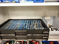 Volledige inhoud kast - afbeelding 5 van  6