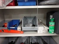 Volledige inhoud kast - afbeelding 5 van  6