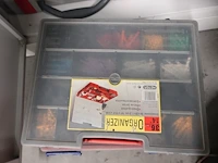 Volledige inhoud kast - afbeelding 2 van  12