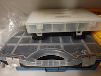 Volledige inhoud kast - afbeelding 7 van  12