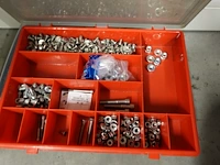 Volledige inhoud kast - afbeelding 12 van  12