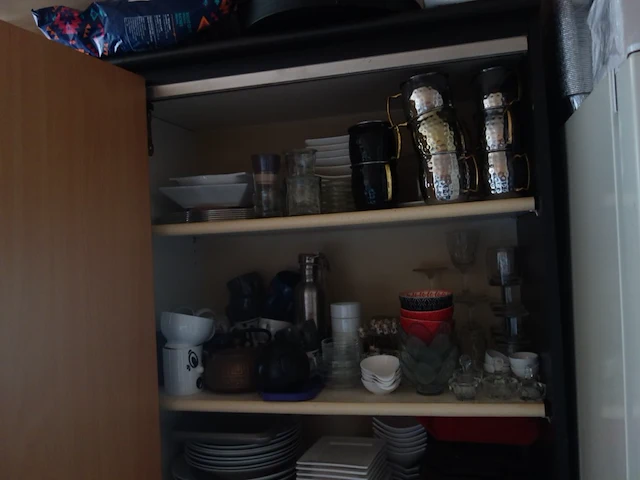Volledige inhoud keuken - afbeelding 2 van  23