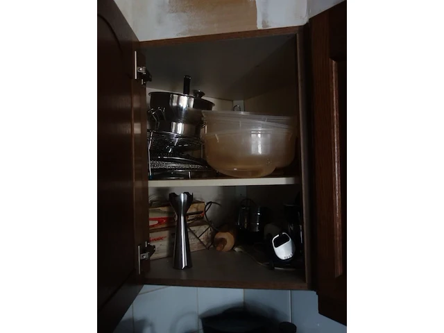 Volledige inhoud keuken - afbeelding 18 van  23