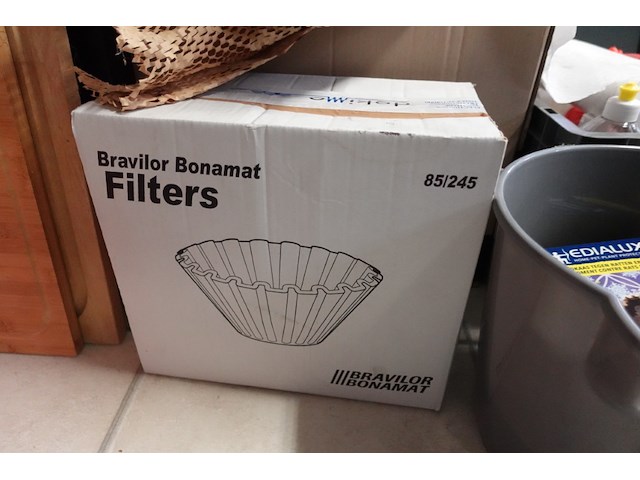 Volledige inhoud keukenruimte - afbeelding 10 van  12