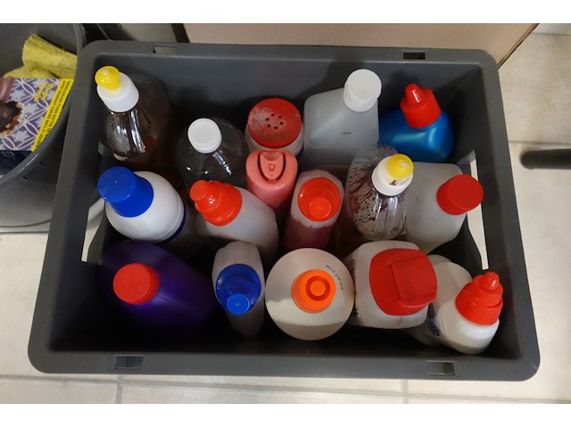 Volledige inhoud keukenruimte - afbeelding 11 van  12