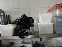Volledige inhoud liggers + rest - afbeelding 4 van  21