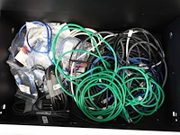 Volledige inhoud materiaalkar divers testtoebehoren - afbeelding 6 van  9