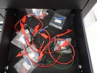 Volledige inhoud materiaalkar divers testtoebehoren - afbeelding 9 van  9