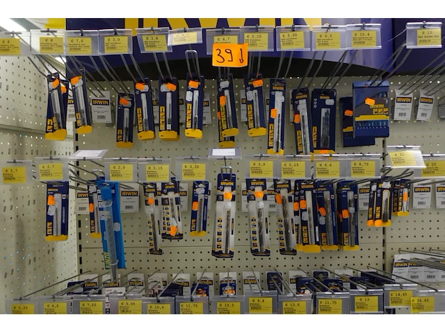 Volledige inhoud rek assortiment irwin - afbeelding 2 van  3