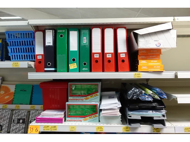 Volledige inhoud rek bureaumateriaal - afbeelding 5 van  6
