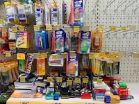 Volledige inhoud rek bureaumateriaal - afbeelding 6 van  6