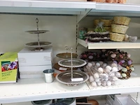 Volledige inhoud rek decoratie + badtoebehoren - afbeelding 3 van  5