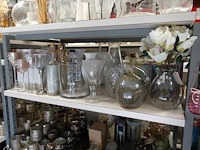 Volledige inhoud rek diverse decoratie - afbeelding 2 van  35