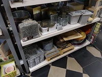 Volledige inhoud rek diverse decoratie - afbeelding 19 van  35