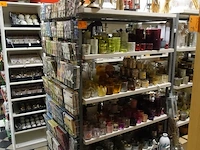 Volledige inhoud rek diverse decoratie - afbeelding 12 van  35