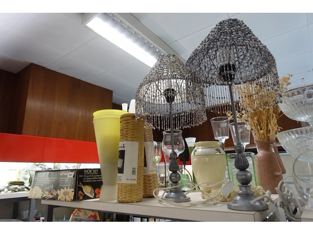 Volledige inhoud rek diverse decoratie - afbeelding 25 van  35