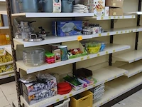 Volledige inhoud rek diverse keukenaccessoires + diversen - afbeelding 1 van  5