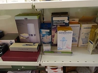 Volledige inhoud rek diversen - afbeelding 6 van  32