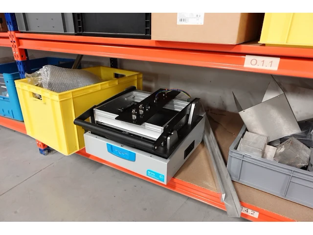 Volledige inhoud rek diversen - afbeelding 9 van  34