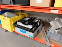 Volledige inhoud rek diversen - afbeelding 9 van  34