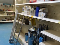 Volledige inhoud rek diversen - afbeelding 2 van  4