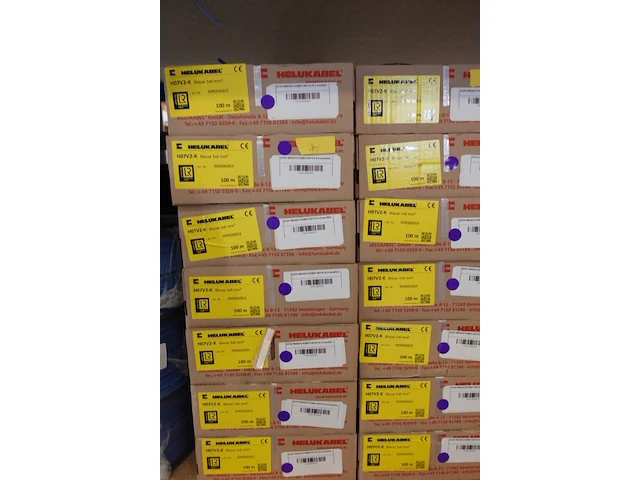 Volledige inhoud rek elektrische kabels - afbeelding 2 van  26