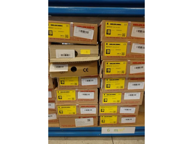 Volledige inhoud rek elektrische kabels - afbeelding 4 van  26