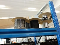 Volledige inhoud rek elektrische kabels - afbeelding 20 van  26