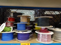 Volledige inhoud rek elektrische kabels - afbeelding 22 van  26