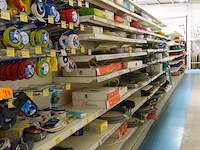Volledige inhoud rek elektrische kabels - afbeelding 1 van  12