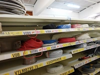 Volledige inhoud rek elektrische kabels - afbeelding 10 van  12