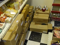 Volledige inhoud rek kaarsen/theelichthouders - afbeelding 6 van  14